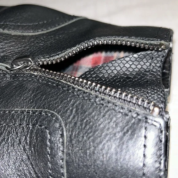 Comfortiva Black Ankle Booties - Picture 7 of 7